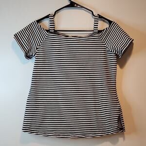 Michael Kors Open Shoulder Short Sleeve Shirt Women's Size Small Black/White EUC